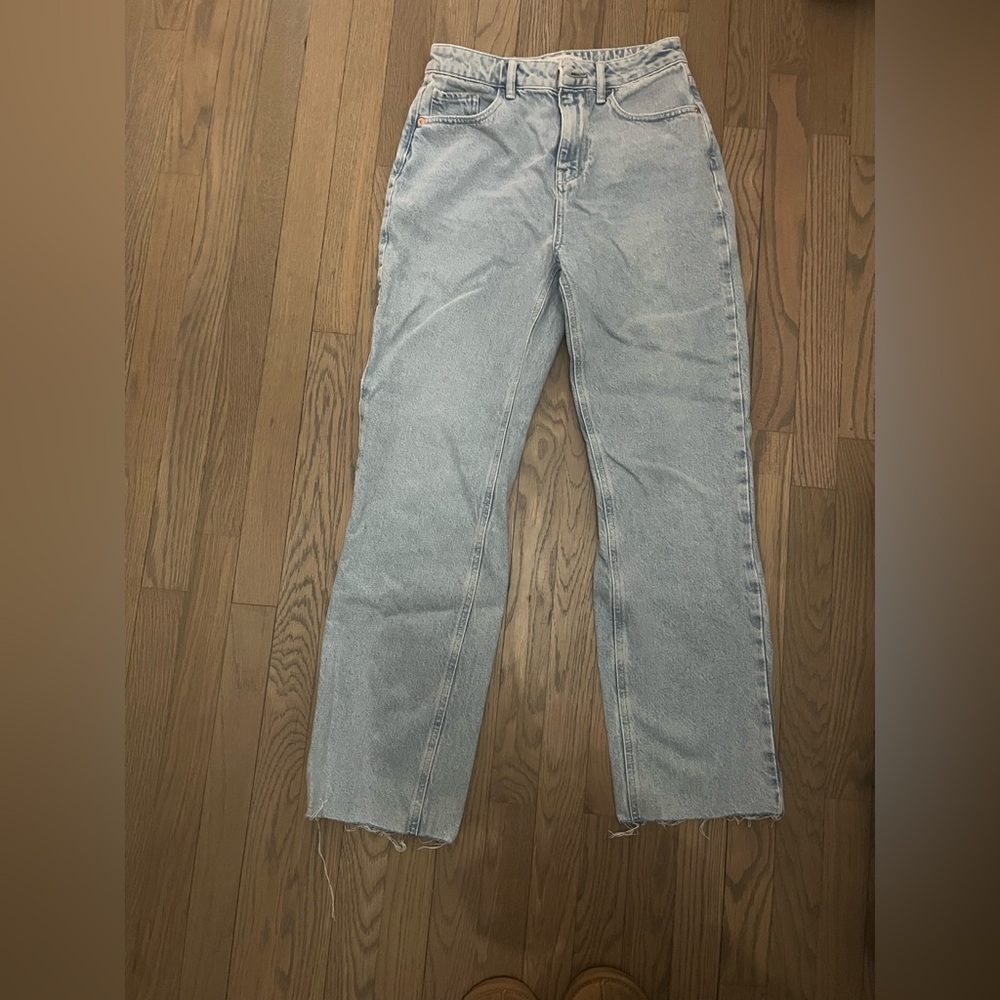 Zara Light Wash Mom Jeans Size 4